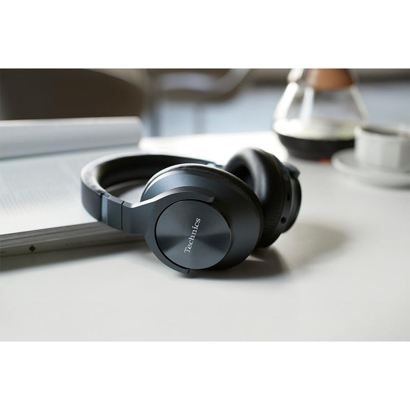 Technics Wireless Over-the-Ear Headphones with Microphone EAHA800EK IMAGE 2