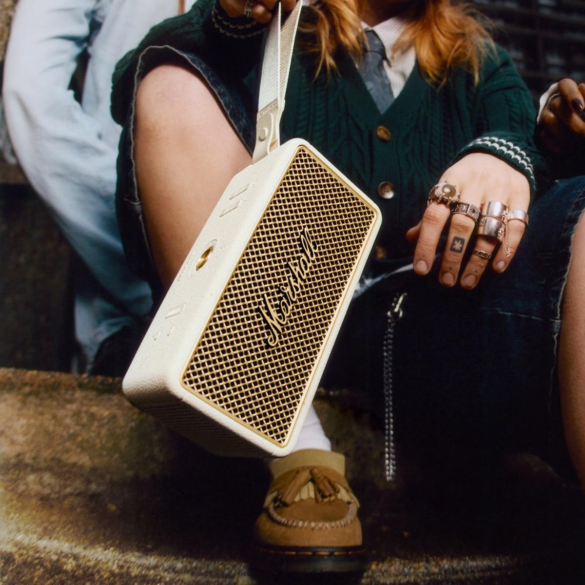 Marshall MIDDLETON クリーム Marshall Bluetooth Waterproof Portable Speaker MIDDLETONIIWHT